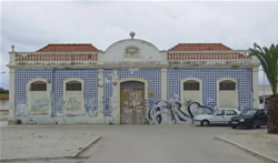 Fachada do edifício aonde funcionou a secretaria da antiga Escola Industrial de Olhão